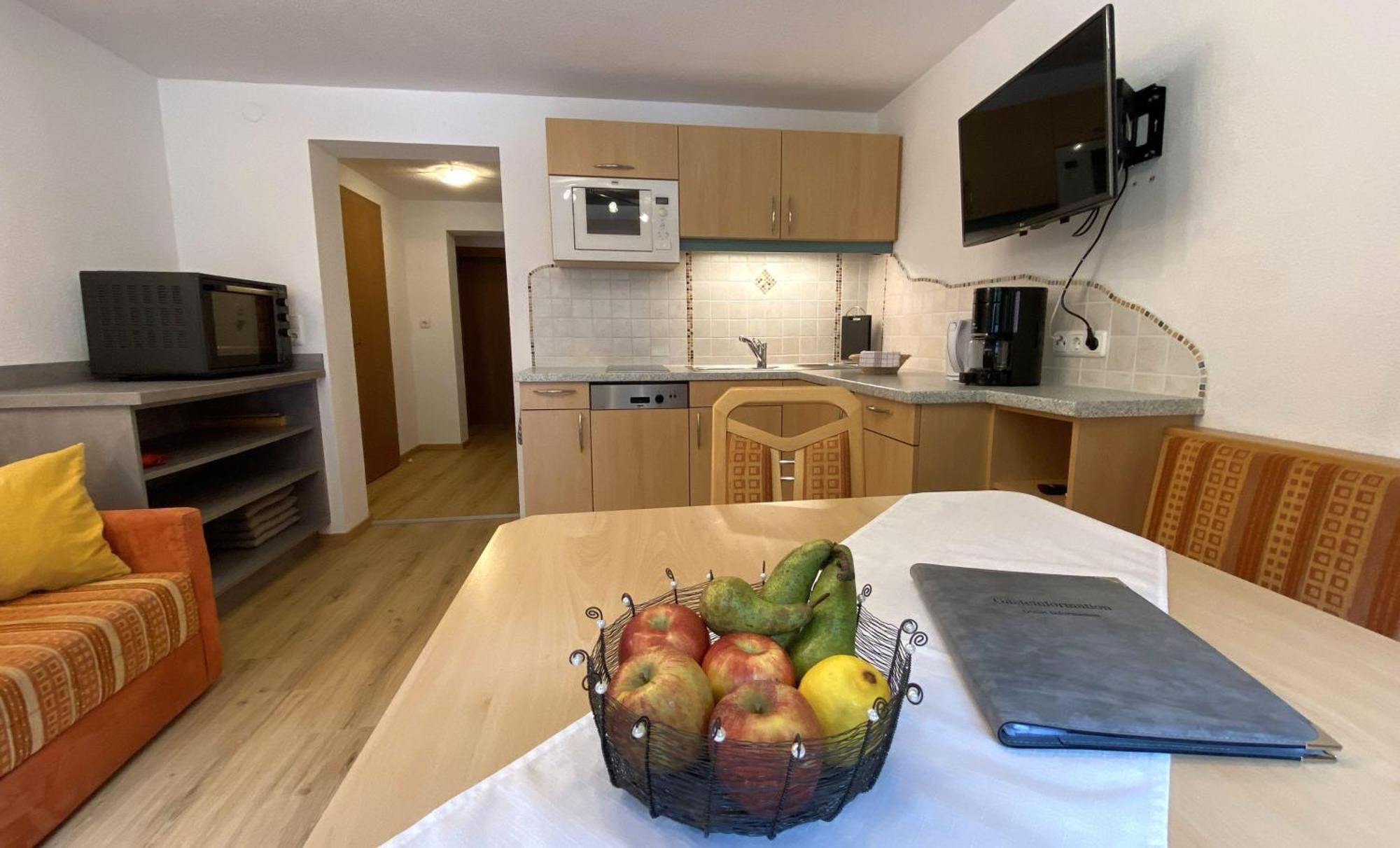 Haus Brandhofer Apartamento Häselgehr Exterior foto